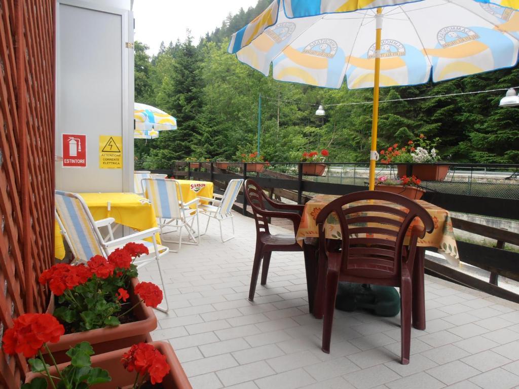 Campodolcino Camping Экстерьер фото